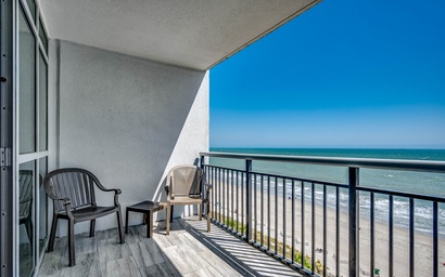 Bay View Resort 1004A 2