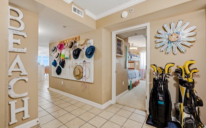 Crescent Key 610: 