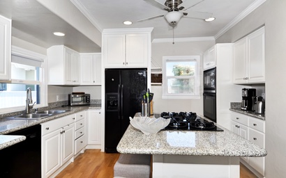 313 E. Bay Ave. A&B 3