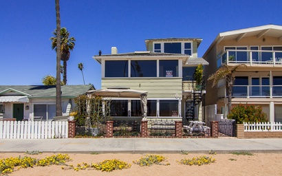 1002 E. Oceanfront