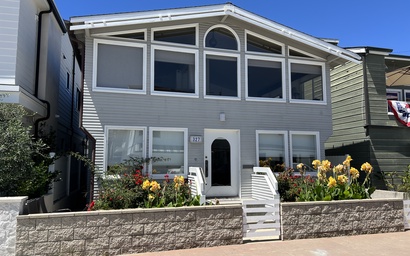 327 Alvarado Pl.