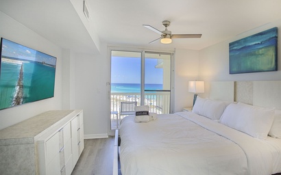 Pelican Beach Resort 713 5