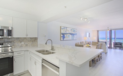 Pelican Beach Resort 713 4