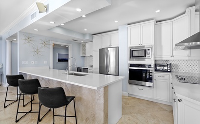 Majestic Sun Penthouse 1203A 5