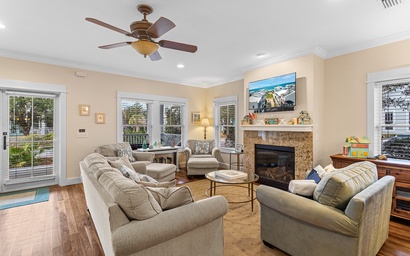 Salty Seahorse Cottage 2