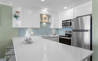 Coral Reef Club 24 5