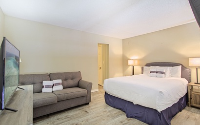 Crystal Sands 303B 6