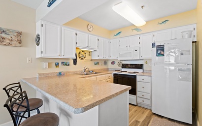 Commodore's Retreat 204 4