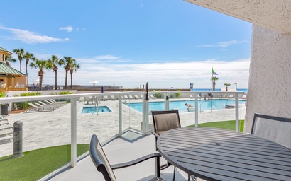 Beachside Towers II 4210 2