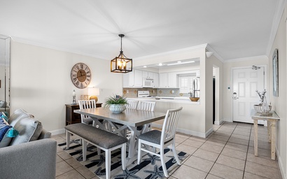 Huntington By The Sea 302 4