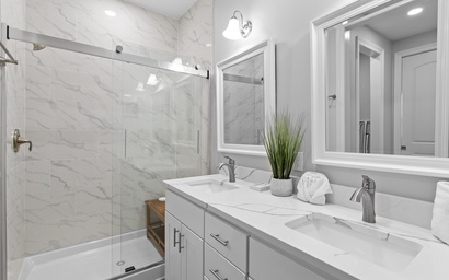 Gulf Place Residences 308 5