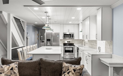 Townhomes at Crystal Beach 1 4