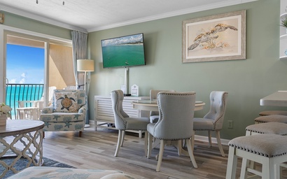 Coral Reef Club 24 4