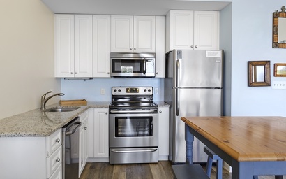 Gulf Place Town Center 202 5