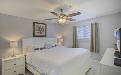 Crystal Sands 305B 3