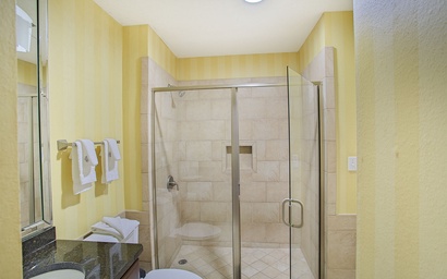 Crystal Sands 303B 5