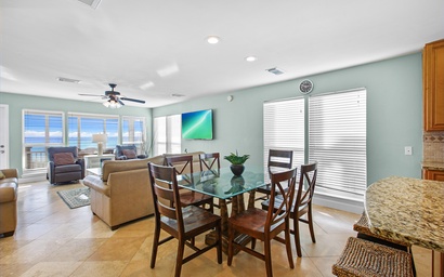 Landon by the Sea 4 3