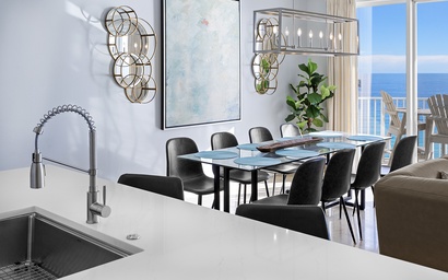 Majestic Sun Penthouse 1203A 4