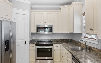 Grayt Expectations 6