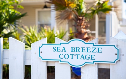 Sea Breeze Cottage 3