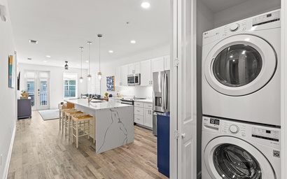 Gulf Place Residences 110 4