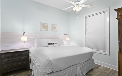 Gulf Place Town Center 202 6