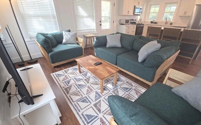 NP44: Chris & Mabel's 5