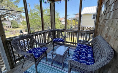 OC03: Fielding's Cottage 5