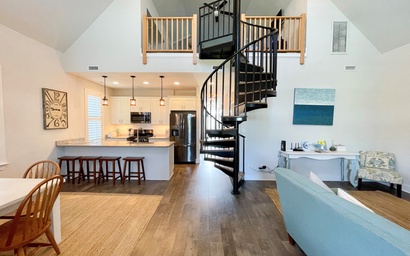 SV33: Crew's Quarters 4