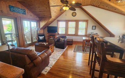 D104: HarbourWatch - Down Creek D104 3