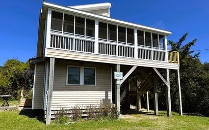 WV14: Holloman House
