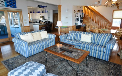 NP06: Out Of The Blue 5