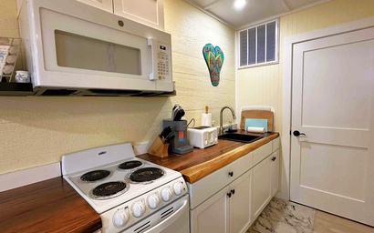 OC78: Sea-Esta Downstairs 5