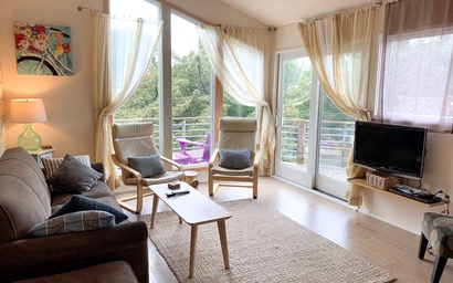 UT63: Friendly Grrrl 4