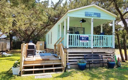 SV35: A G-Nome Home (formerly Gnome Home)