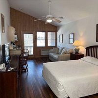 CV8B: Crow's Nest B 2