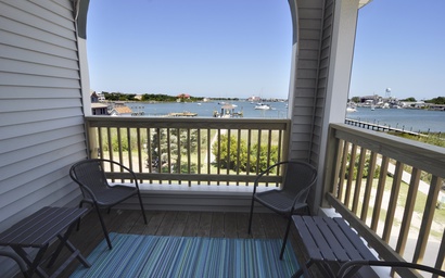 WP2N: Pirate's Quay 2 North 4