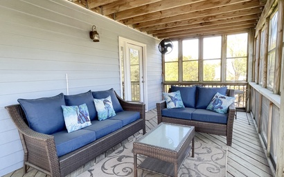 WV22: Tree Top Hammock 3