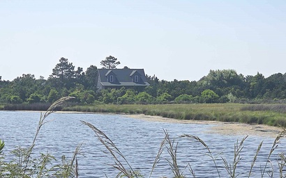 IR53: The Lake House 2