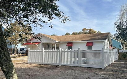 DC52: Bertha's Cottage 4