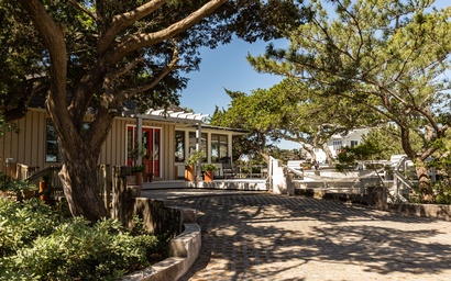 OC55: Faraway Oaks 3