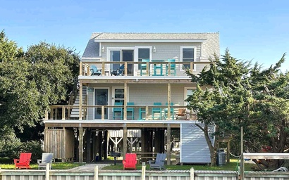 OC78: Sea-Esta Downstairs