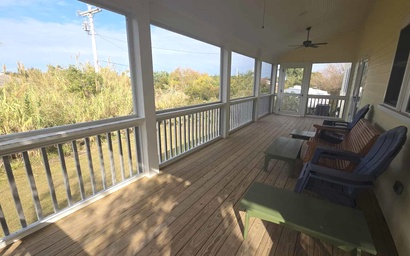 NP44: Chris & Mabel's 2