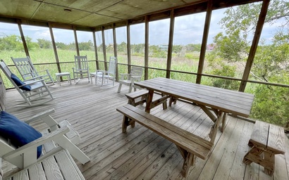 UT10: Ford Cottage 5