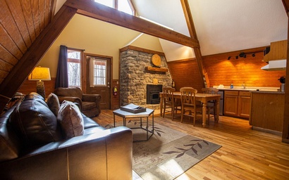 A-Frame #15 - Hocking Hills 4