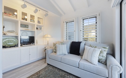 H242 - Hamilton Cove Villa 2-42 5