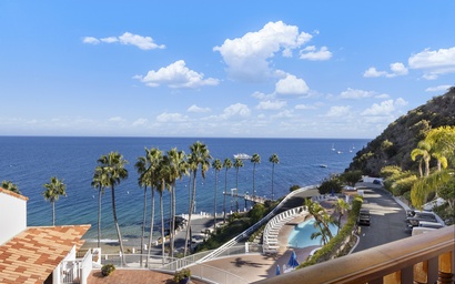 H228 - Hamilton Cove Villa 2-28