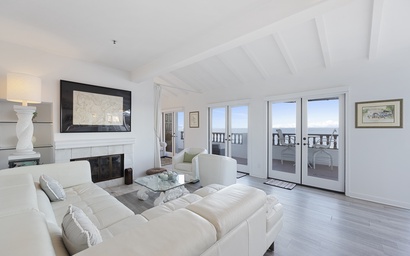 H242 - Hamilton Cove Villa 2-42