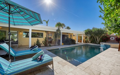 K0529 - Tropical Oasis