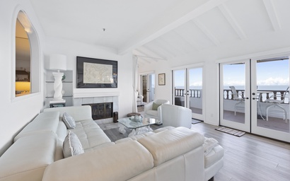 H242 - Hamilton Cove Villa 2-42 2